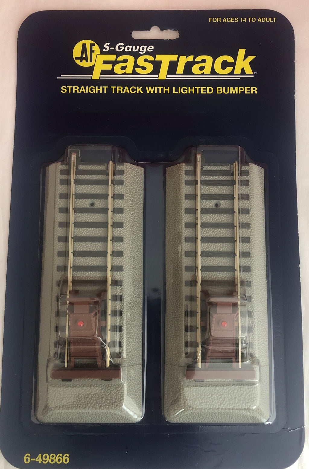 AmFlyer Straight Track w/Light Bumper