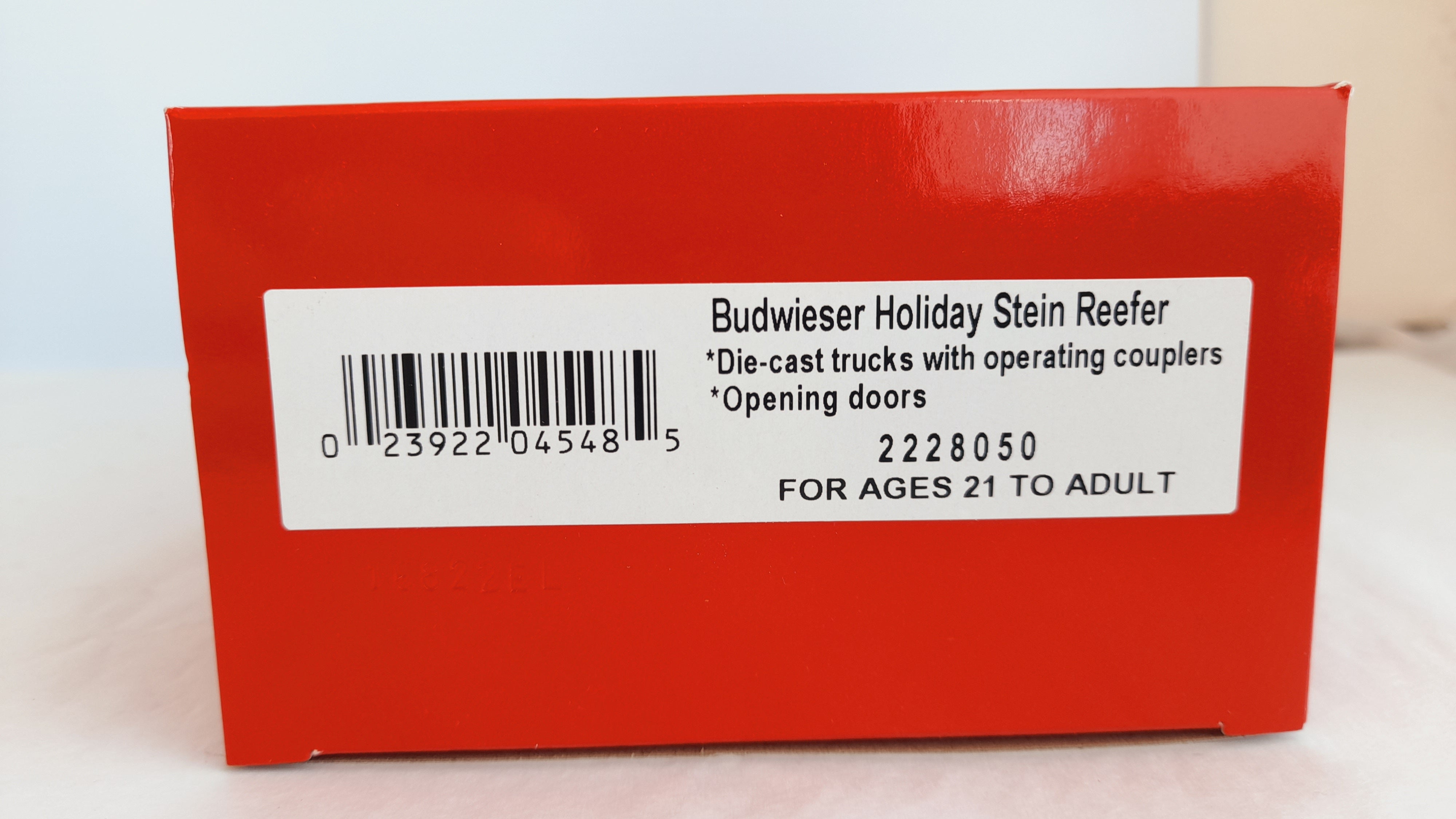 O Budweiser Holiday Stein Reefer