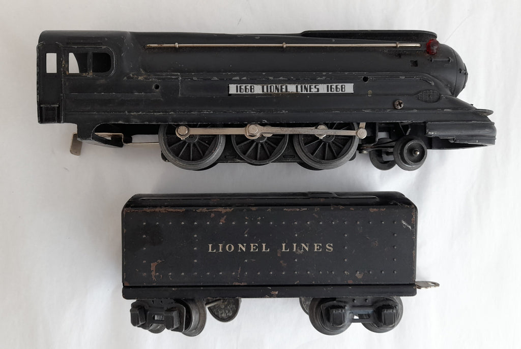 Lionel 1668 2-6-2 Locomotive w/Tender