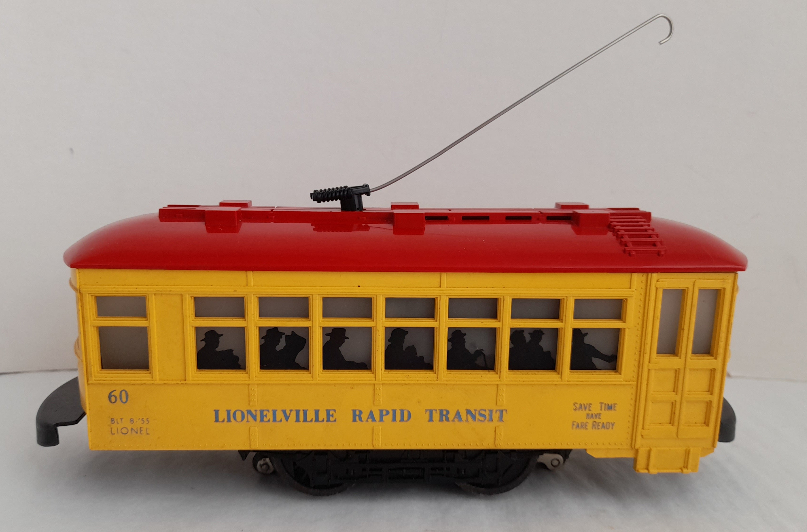 O 60*LIONEL Trolley Yellow No Box